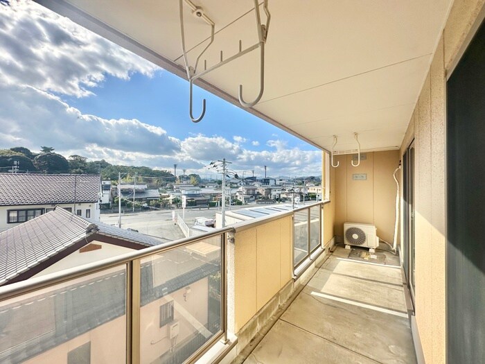 グランドハイツ垣生の物件内観写真