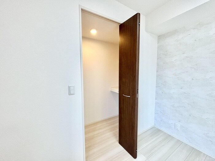 イオメール折尾B棟の物件内観写真