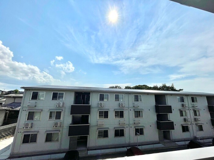 イオメール折尾B棟の物件内観写真