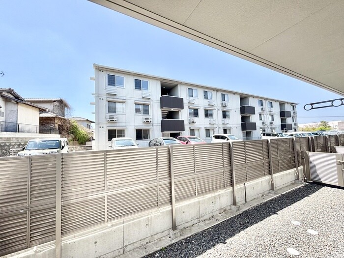 イオメール折尾B棟の物件内観写真