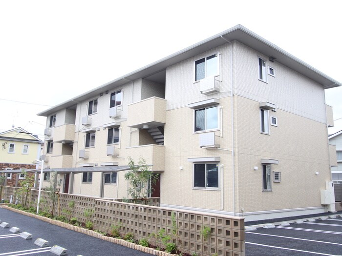 D-roomS・KA棟の物件外観写真