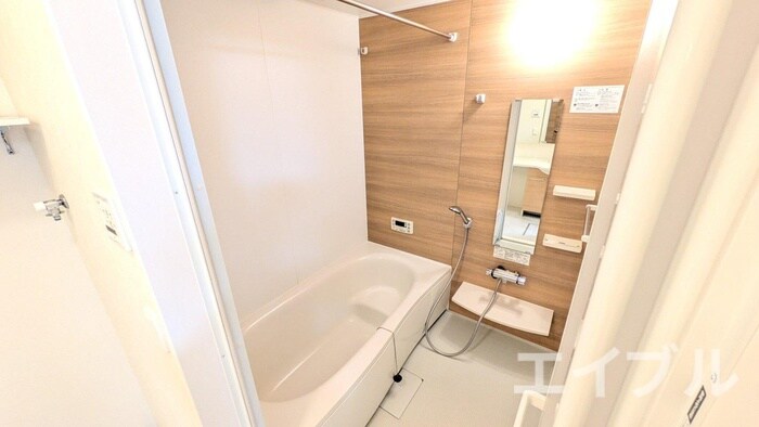 ムーンラヴァースの物件内観写真