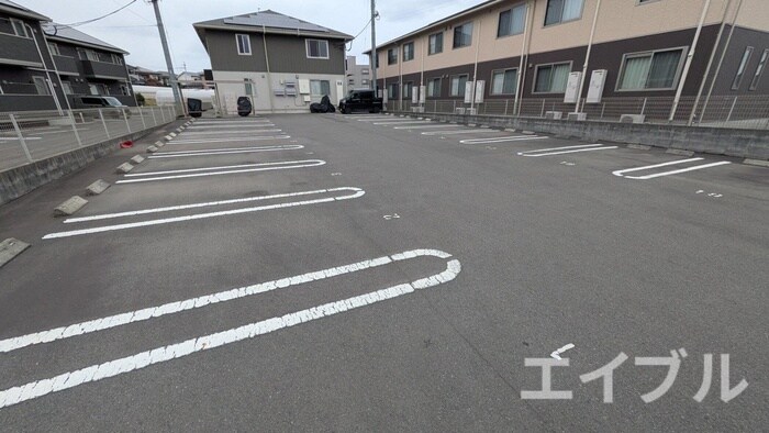 ムーンラヴァースの物件外観写真