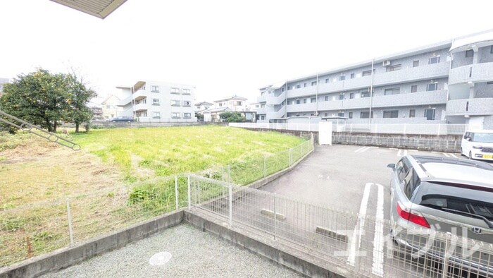 ムーンラヴァースの物件内観写真