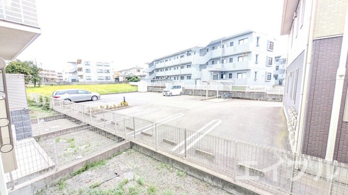 ムーンラヴァースの物件内観写真