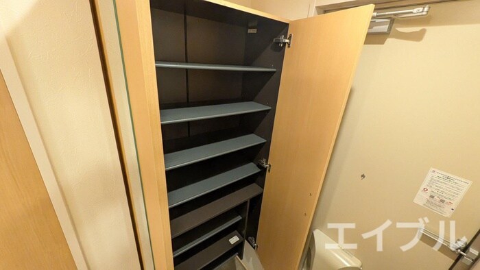 ムーンラヴァースの物件内観写真