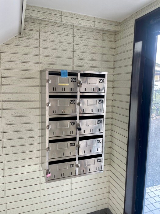 ウエストウィンの物件外観写真