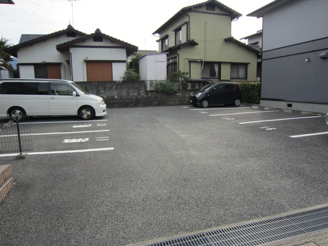 ウェルフェアビレッジＣの物件外観写真