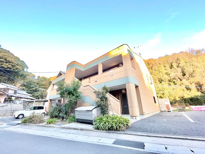 メゾン・ド・ロータスの物件外観写真