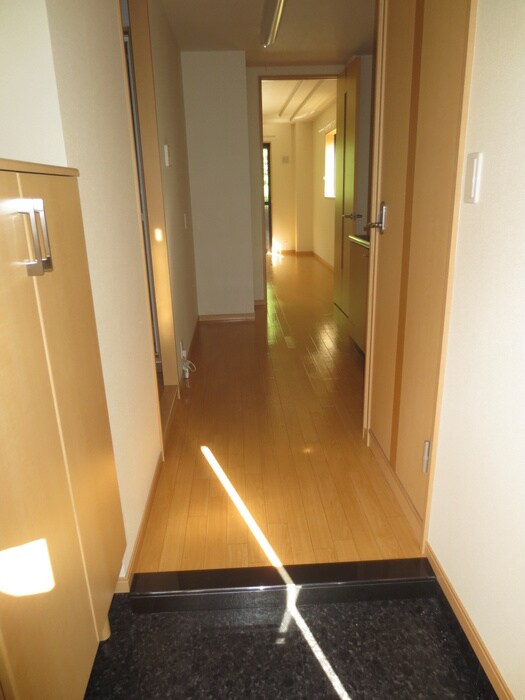 メゾン・ド・ロータスの物件内観写真