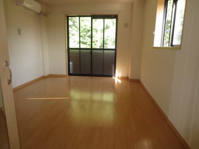 メゾン・ド・ロータスの物件内観写真