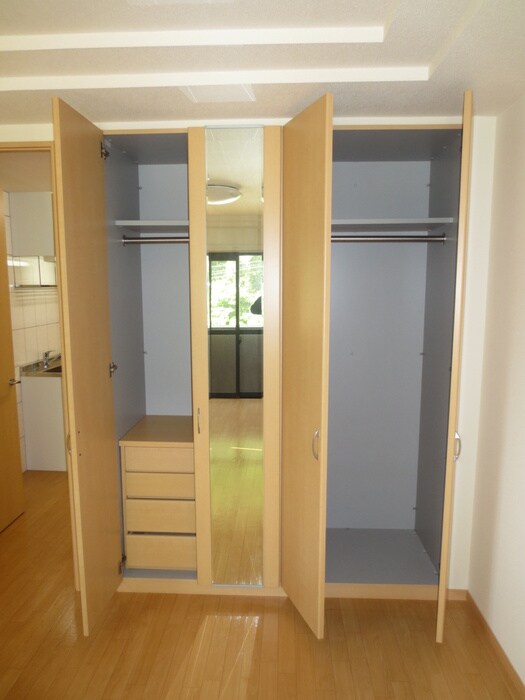 メゾン・ド・ロータスの物件内観写真