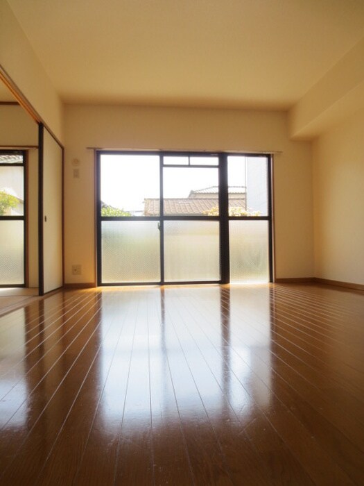 プレザント山浦の物件内観写真