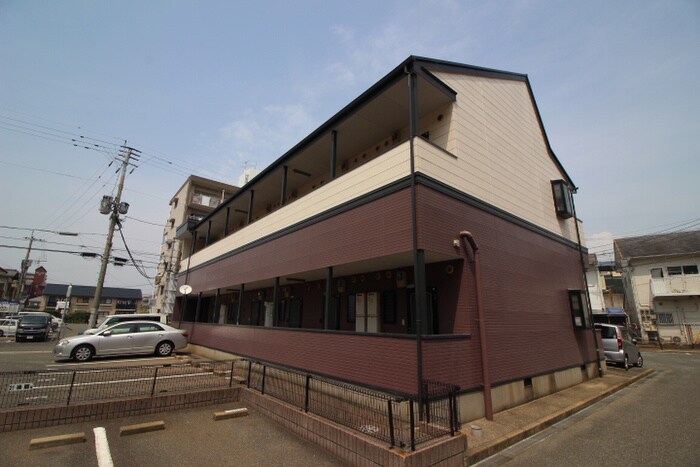 パインコ－トＢの物件外観写真