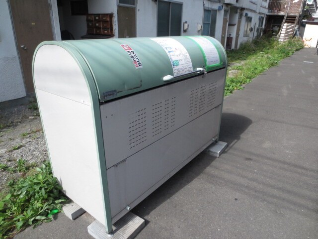 モアニュ－ストリ－トの物件外観写真