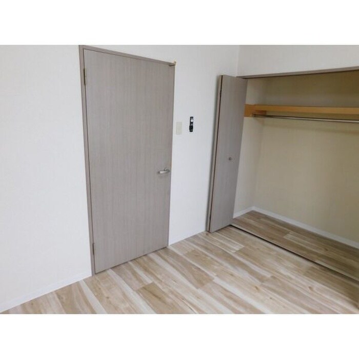 モアニュ－ストリ－トの物件内観写真