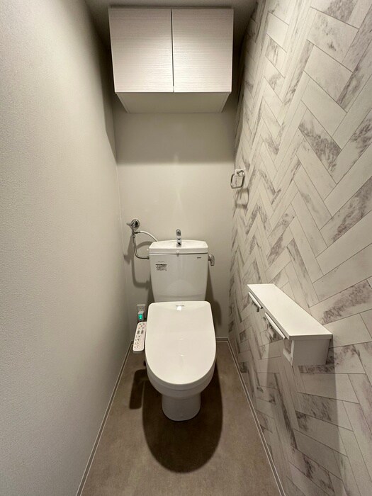 アルファスクエア学園前の物件内観写真