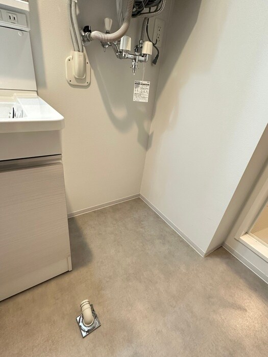 アルファスクエア学園前の物件内観写真