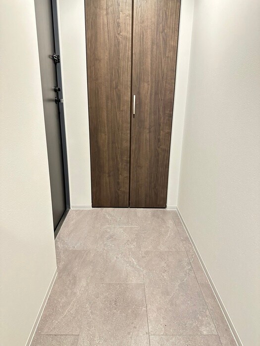 アルファスクエア学園前の物件内観写真