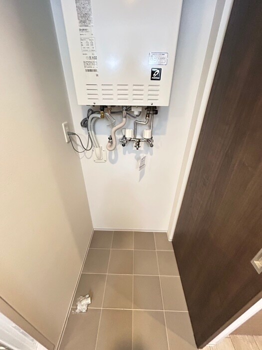 アルファスクエア学園前の物件内観写真