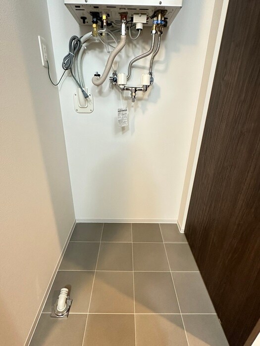 アルファスクエア学園前の物件内観写真