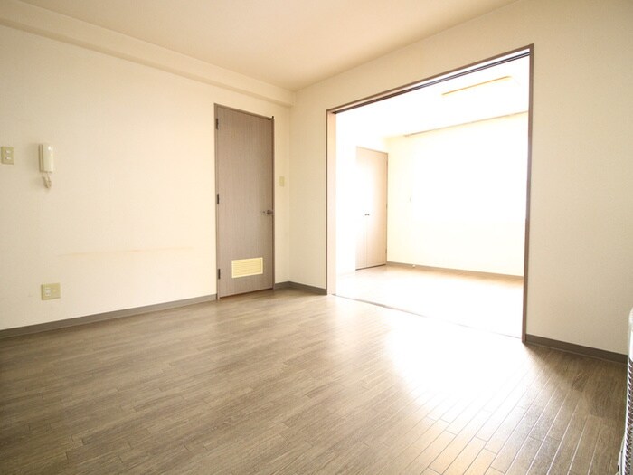 CORPOｸﾘｵﾈの物件内観写真