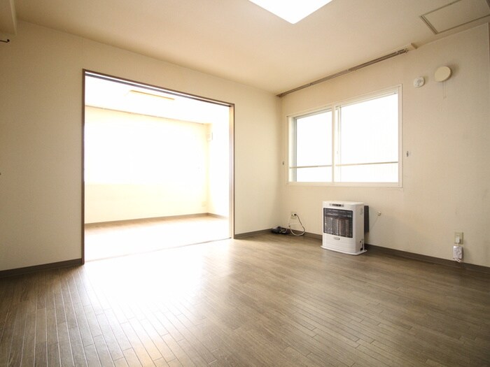 CORPOｸﾘｵﾈの物件内観写真