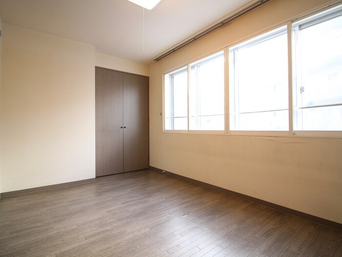 CORPOｸﾘｵﾈの物件内観写真