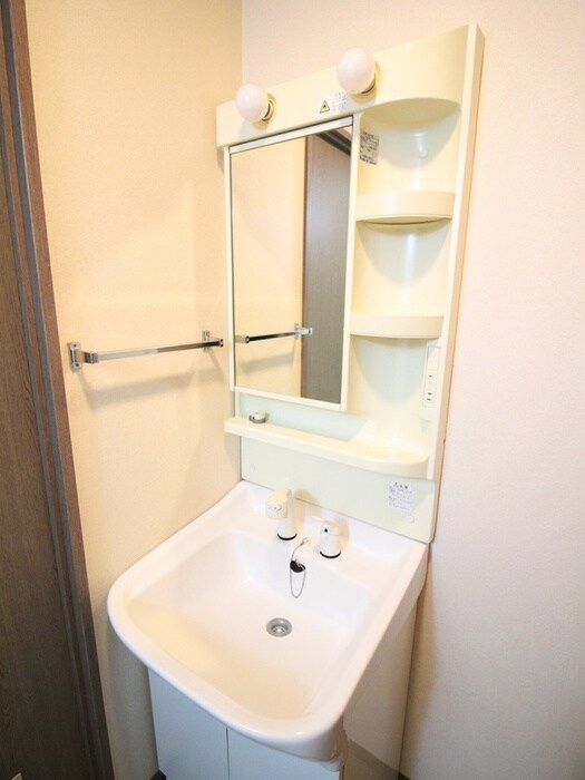 CORPOｸﾘｵﾈの物件内観写真