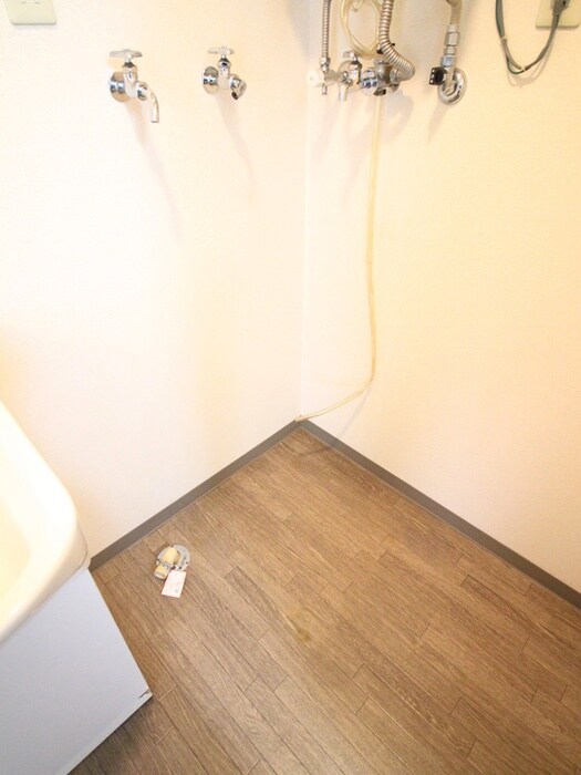 CORPOｸﾘｵﾈの物件内観写真