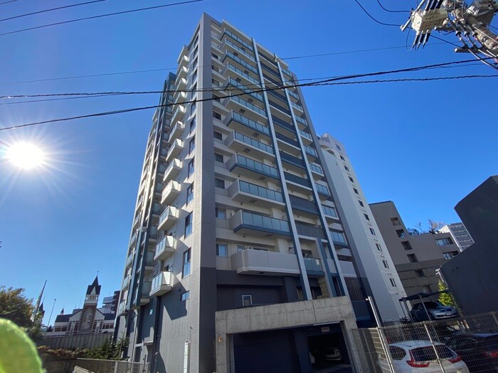 マストライフ南４条の物件外観写真