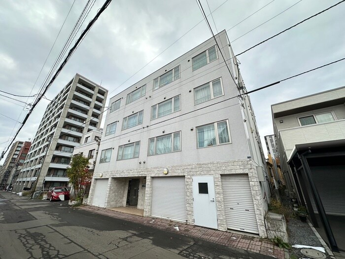 パ－クスクエア円山公園の物件外観写真