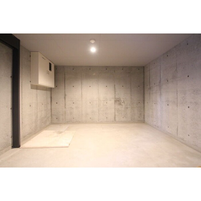 White spanker南郷7丁目の物件外観写真