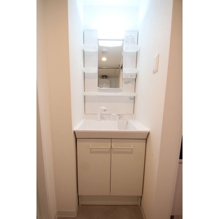 White spanker南郷7丁目の物件内観写真