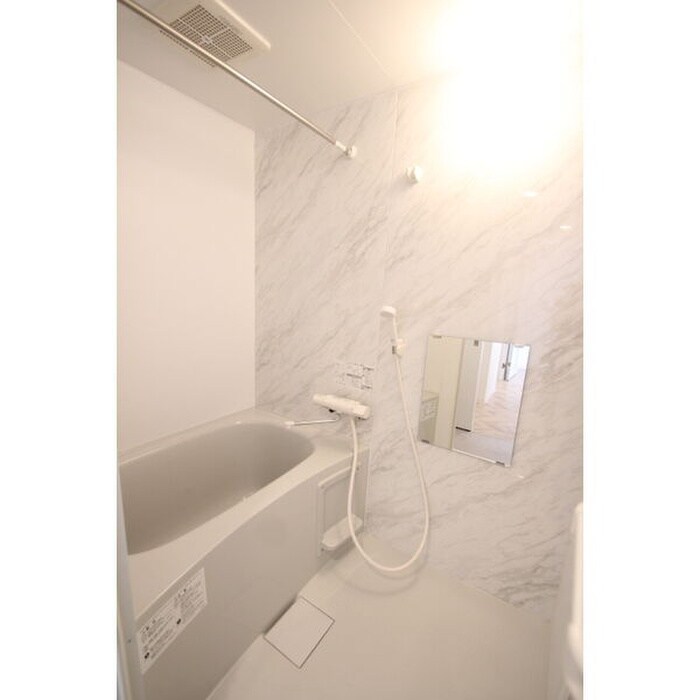 White spanker南郷7丁目の物件内観写真