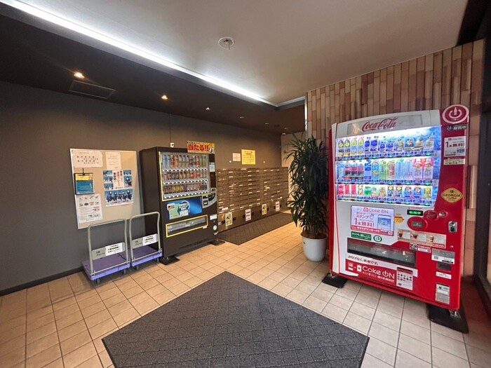 平岸パ－ルハイムの物件外観写真