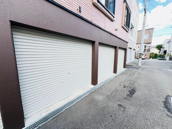 エクセレント３０の物件外観写真