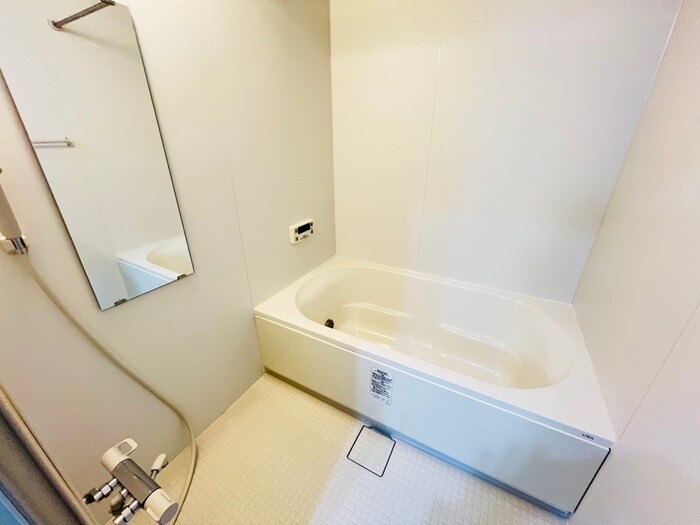 メニーズコート開成の物件内観写真