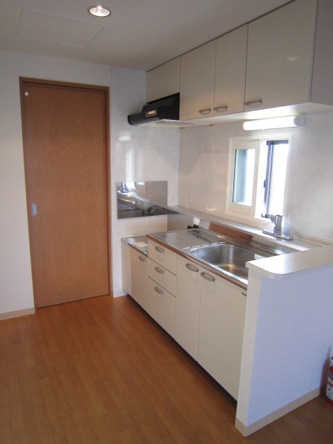 ヤマネＢＬＤの物件内観写真