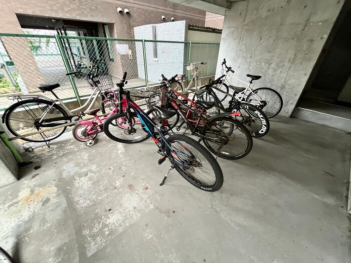 Ｍ　ｓｔａｇｅの物件外観写真