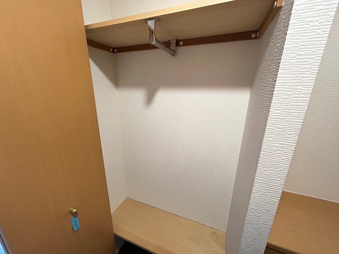 センチュリ－スペ－ス中央４１１の物件内観写真