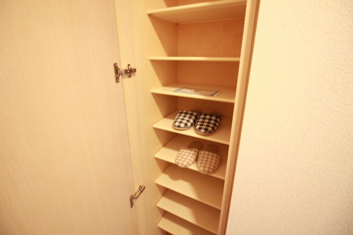 セントポ－リアカル－アの物件内観写真