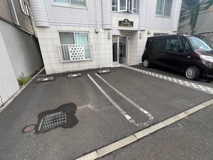 グランメ－ル菊水１条の物件外観写真