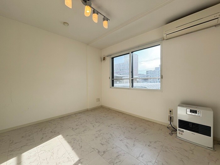 エ－ル平岸の物件内観写真