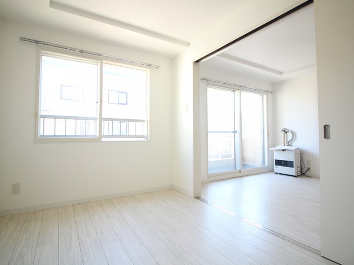 HILLSIDE　TERRACE　福住の物件内観写真