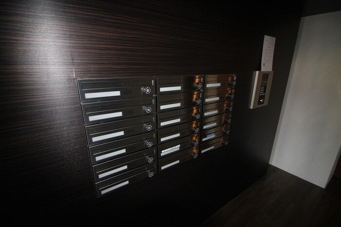 コンフォート環状通東の物件外観写真