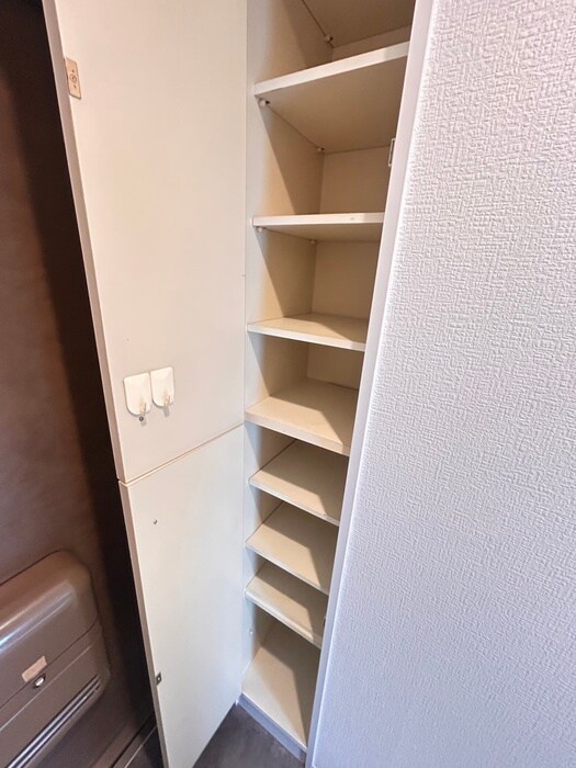 House of LIZA 平岸壱番館の物件内観写真