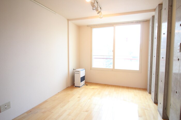 ＭＯＤＵＬＯＲ南円山の物件内観写真