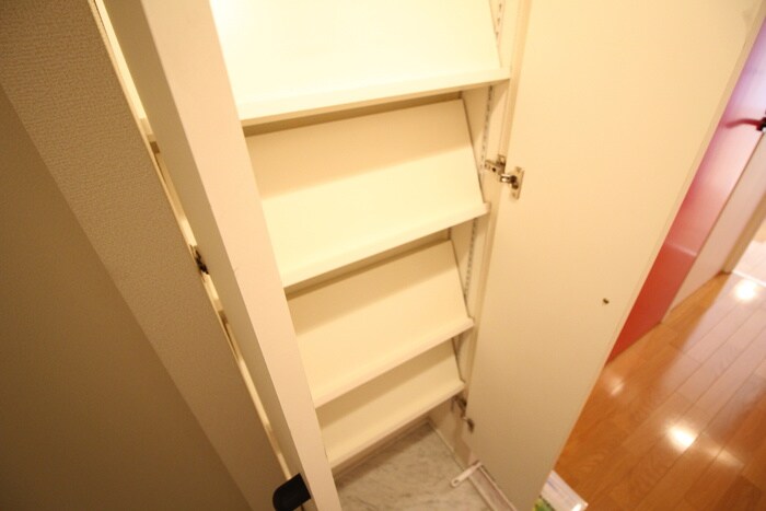 ＭＯＤＵＬＯＲ南円山の物件内観写真