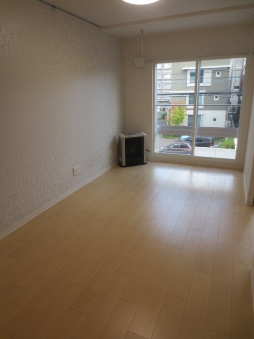 ティファーレ麻生の物件内観写真